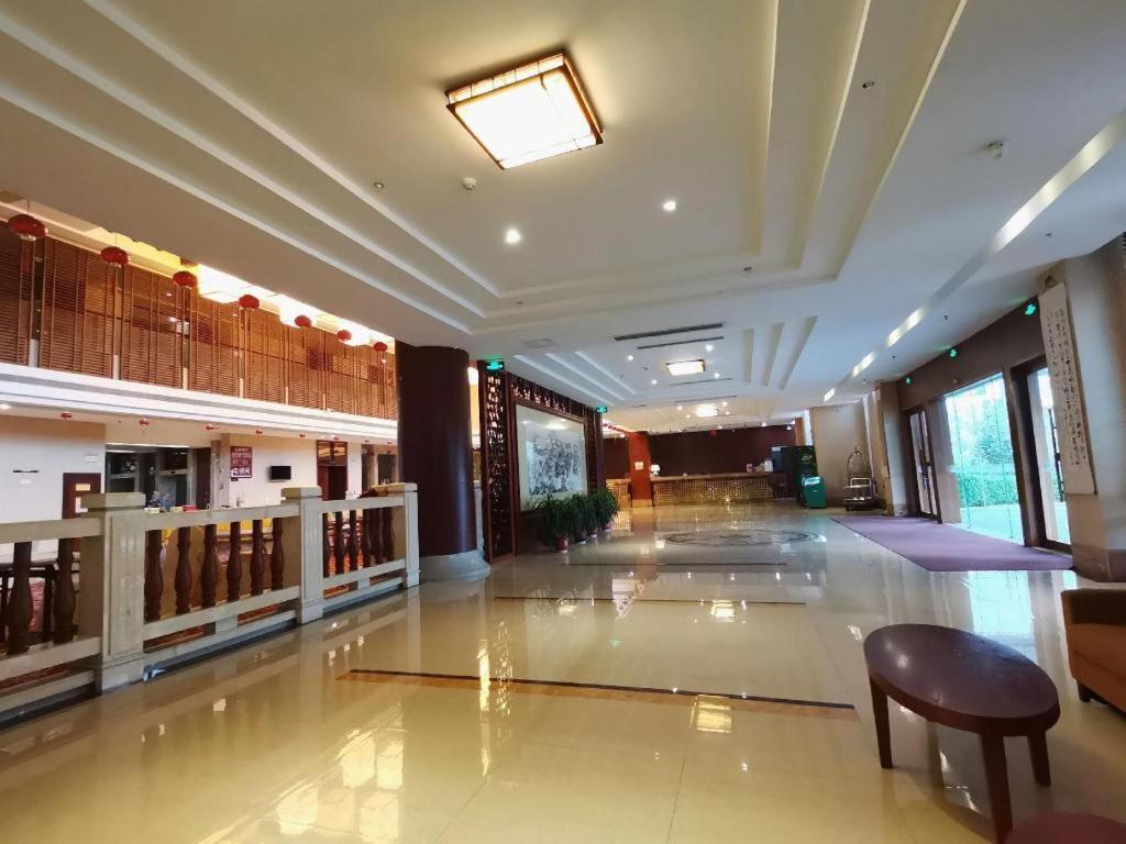 Longyan Capital International Hot Spring Resort Jungting Kültér fotó